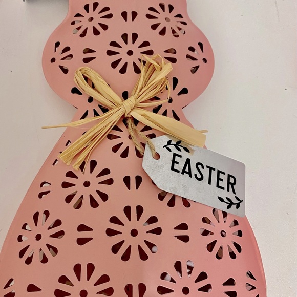 Easter Pink 18” Metal Bunny Rabbit Figurine Home Decoration Floral Design - Picture 4 of 6